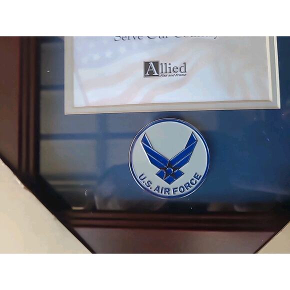 US. Air Force Picture Frame With Crest Collage Frame USAF 10x10 - Picture 3 of 3